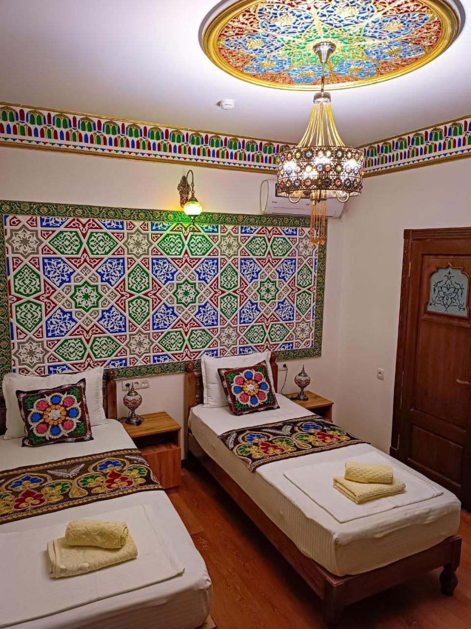 Meros Hotel Boukhara Extérieur photo